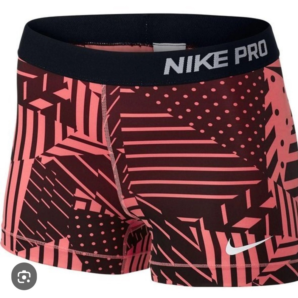 NIKE - Pros Shorts